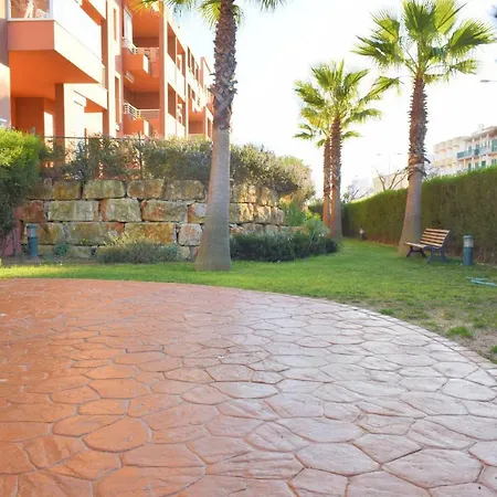 Apartment 5 Walking Min From The Beach
